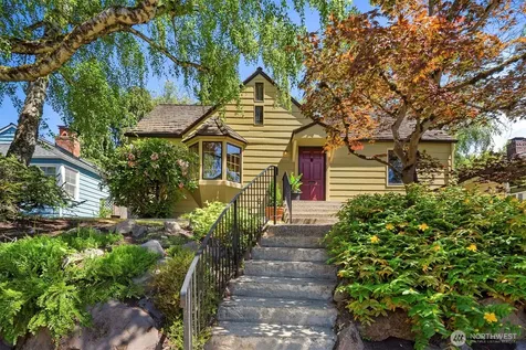 5106 47th Avenue NE Seattle WA 98105