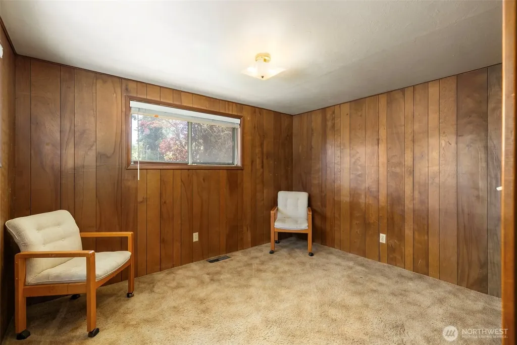 3105 13th Street Bremerton WA 98312