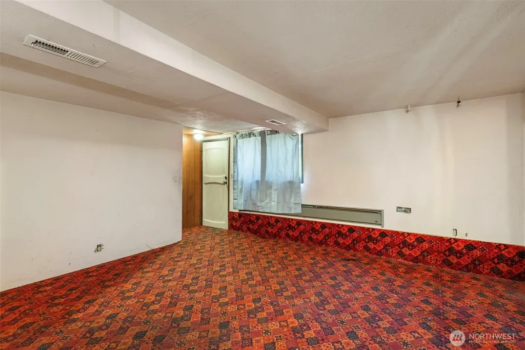 3105 13th Street Bremerton WA 98312