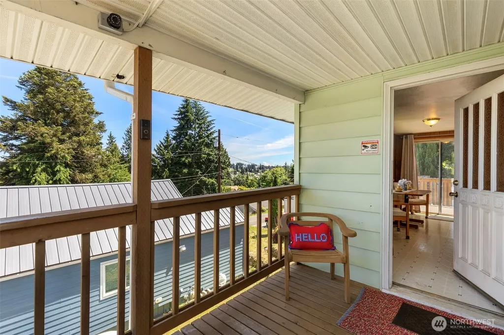 3105 13th Street Bremerton WA 98312