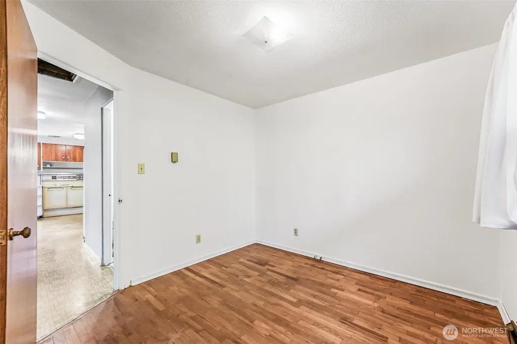 1722 E 65th Street Tacoma WA 98404