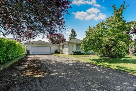 1722 E 65th Street Tacoma WA 98404