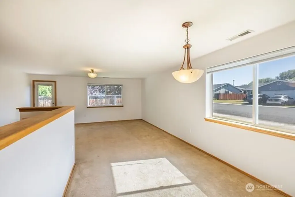 111 E Queen Place Ellensburg WA 98926