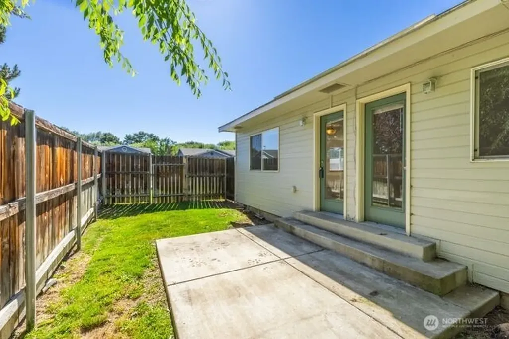 111 E Queen Place Ellensburg WA 98926