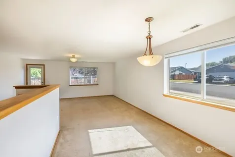 111 E Queen Place Ellensburg WA 98926