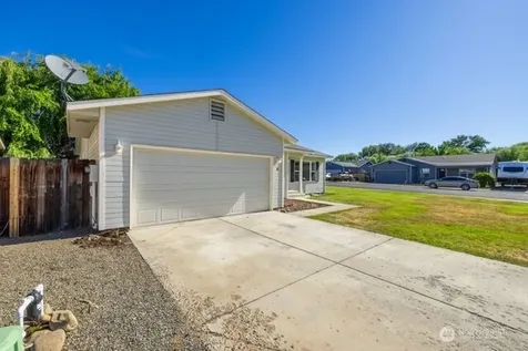 111 E Queen Place Ellensburg WA 98926