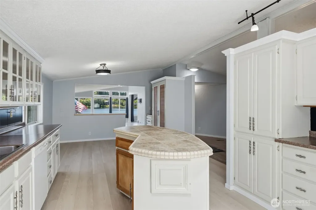 70 SE Crescent Drive Shelton WA 98584