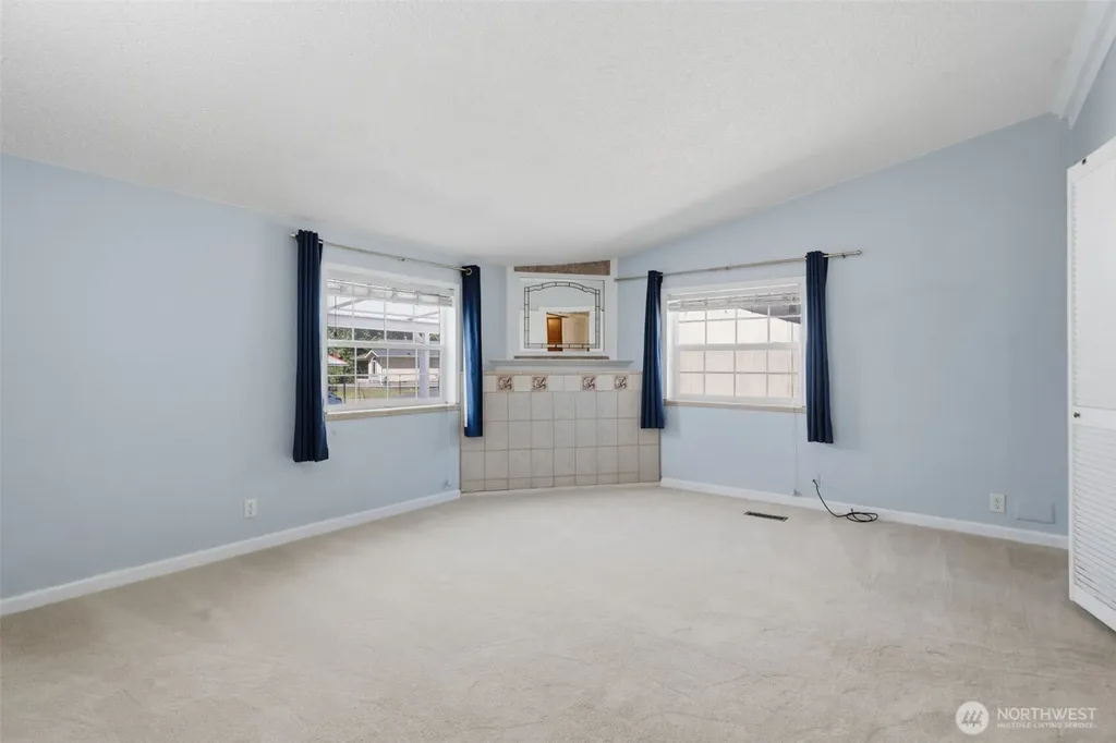 70 SE Crescent Drive Shelton WA 98584
