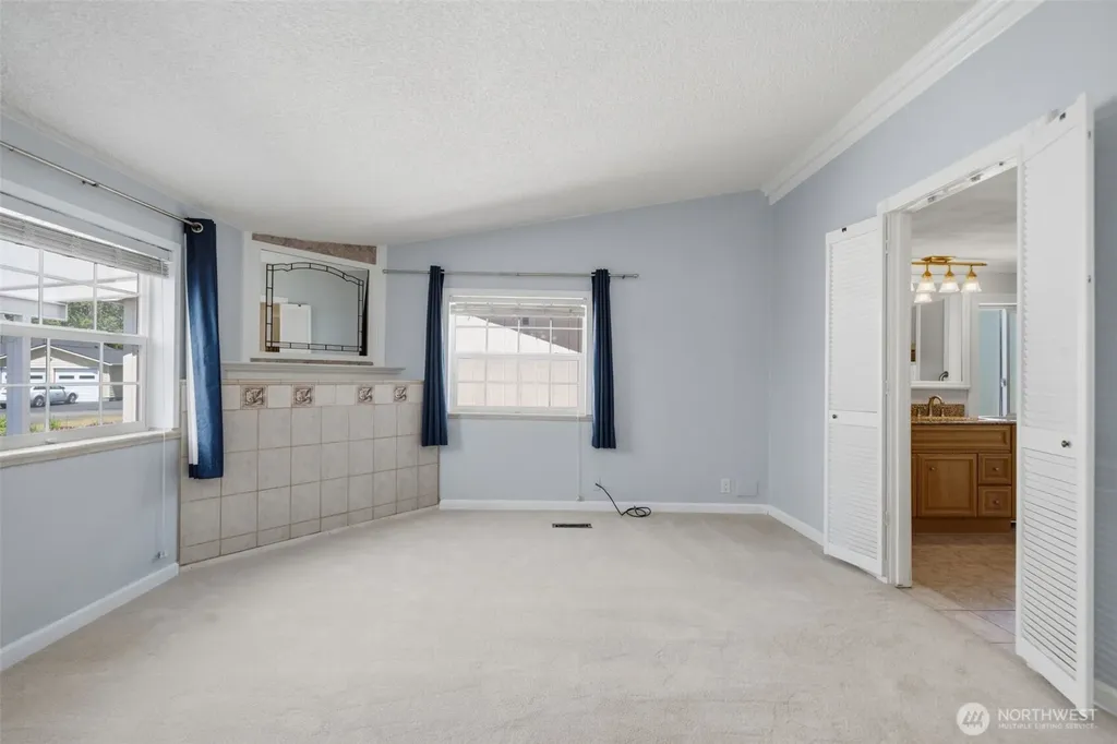 70 SE Crescent Drive Shelton WA 98584