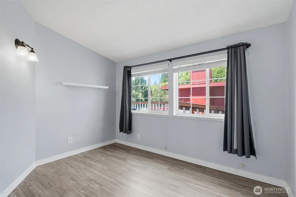 70 SE Crescent Drive Shelton WA 98584