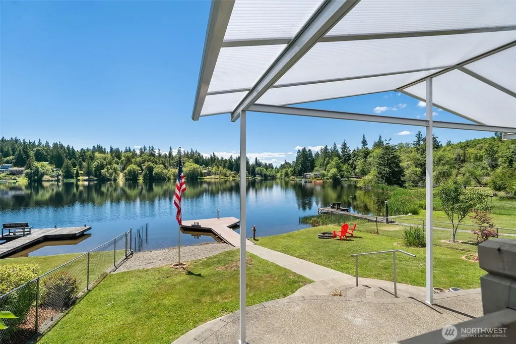 70 SE Crescent Drive Shelton WA 98584