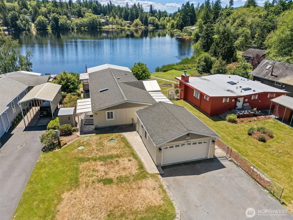 70 SE Crescent Drive Shelton WA 98584