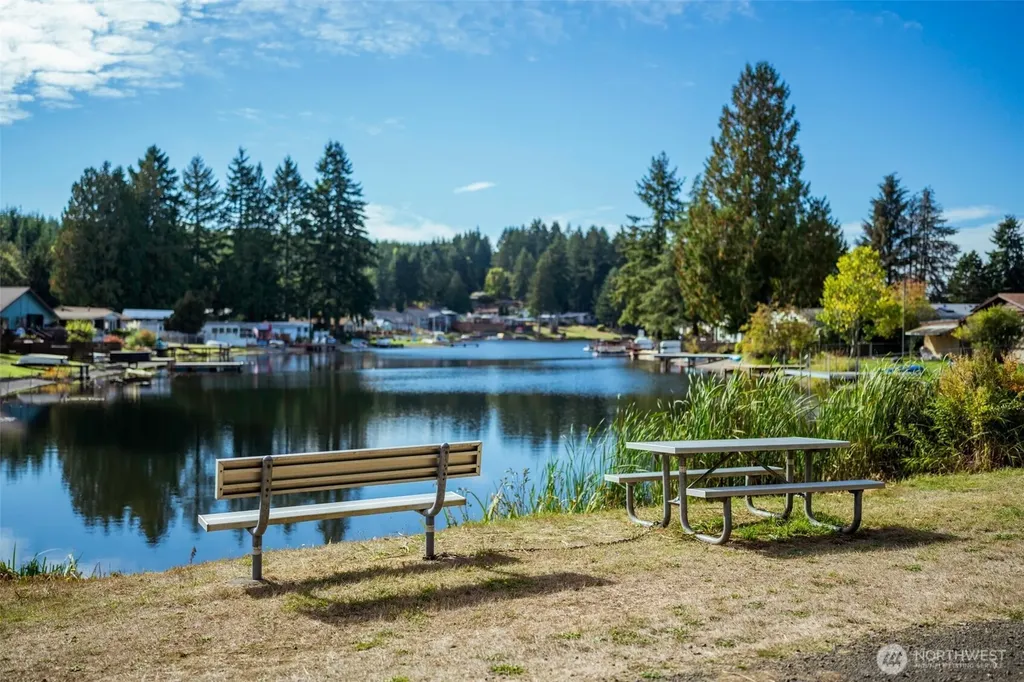 70 SE Crescent Drive Shelton WA 98584