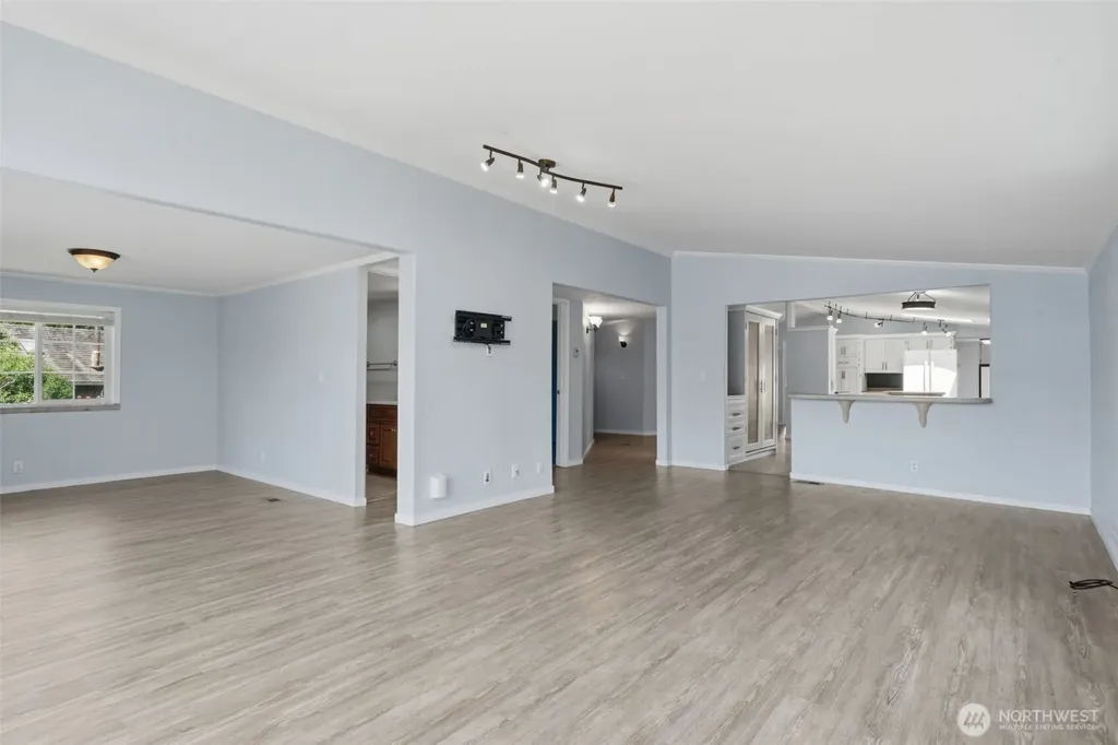 70 SE Crescent Drive Shelton WA 98584