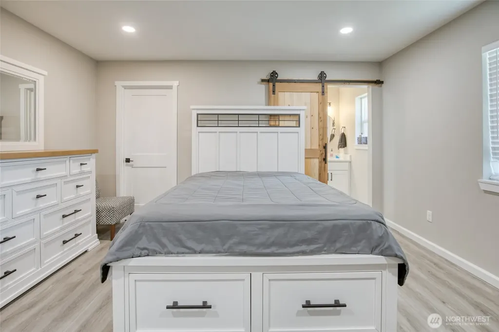 1113 W Schley Street Aberdeen WA 98520