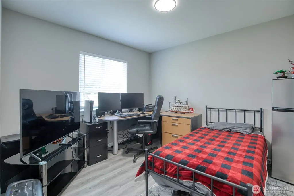 1113 W Schley Street Aberdeen WA 98520