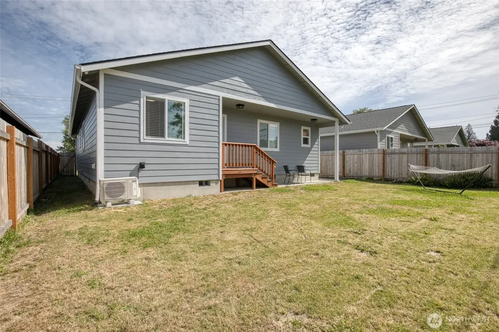 1113 W Schley Street Aberdeen WA 98520