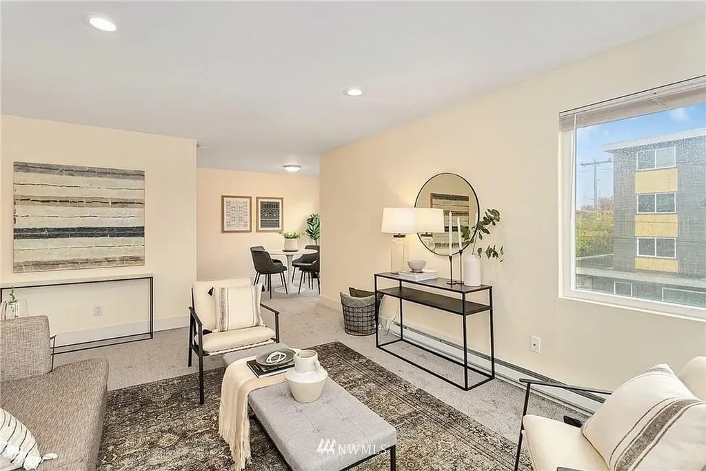 6501 24th Avenue NW Seattle WA 98117