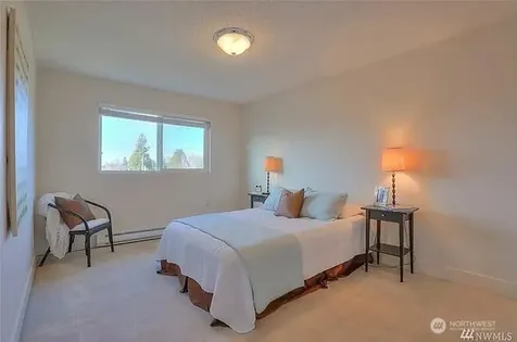 6501 24th Avenue NW Seattle WA 98117