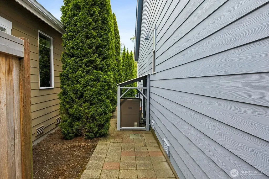 15126 82nd Avenue E Puyallup WA 98375