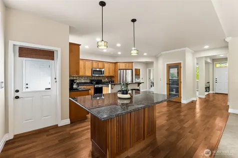 15126 82nd Avenue E Puyallup WA 98375