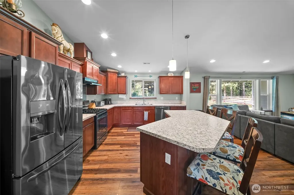 19306 128th Ave SE Yelm WA 98597