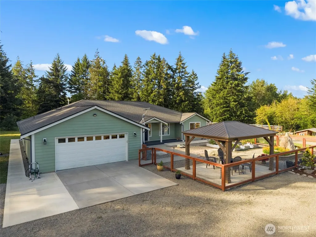 19306 128th Ave SE Yelm WA 98597