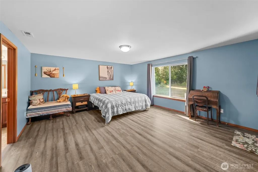 19306 128th Ave SE Yelm WA 98597