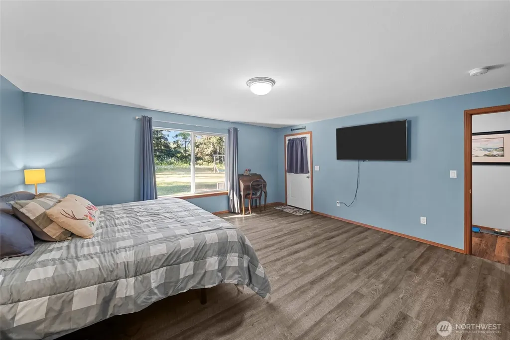 19306 128th Ave SE Yelm WA 98597