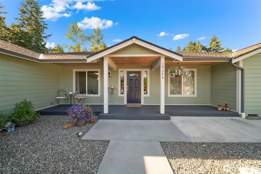 19306 128th Ave SE Yelm WA 98597