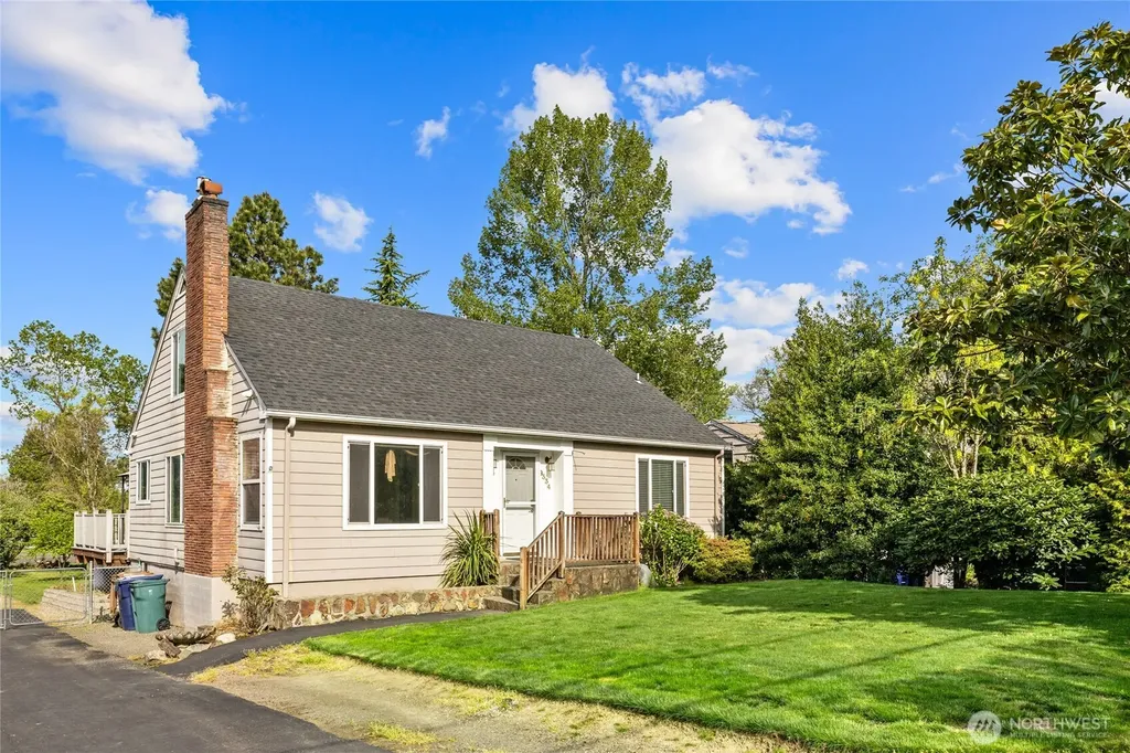 9334 E B Street Tacoma WA 98445