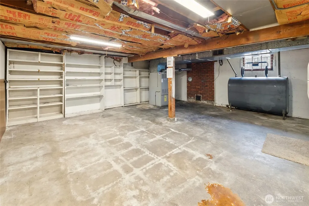 9334 E B Street Tacoma WA 98445