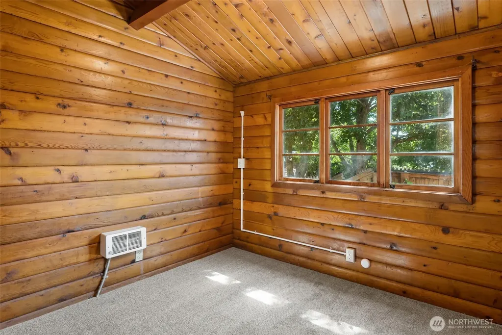 1731 Stephen Street Oak Harbor WA 98277