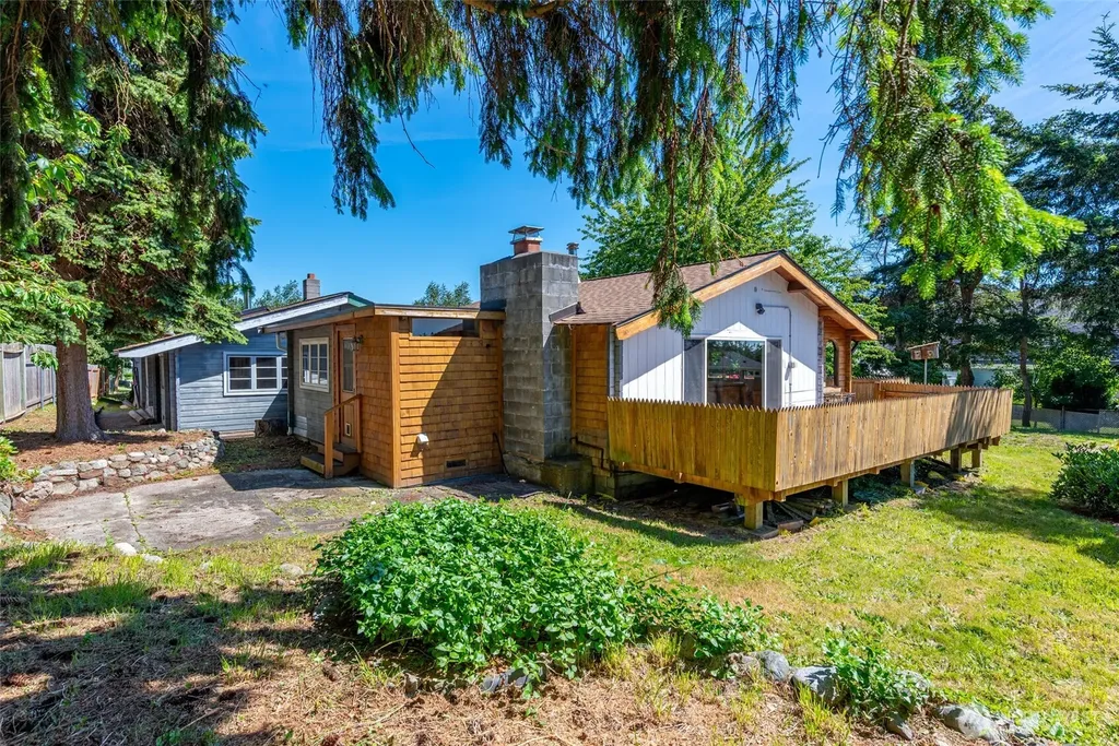 1731 Stephen Street Oak Harbor WA 98277
