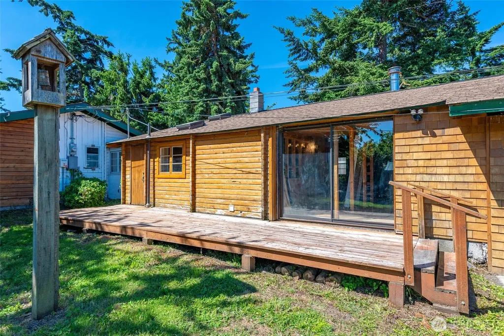 1731 Stephen Street Oak Harbor WA 98277