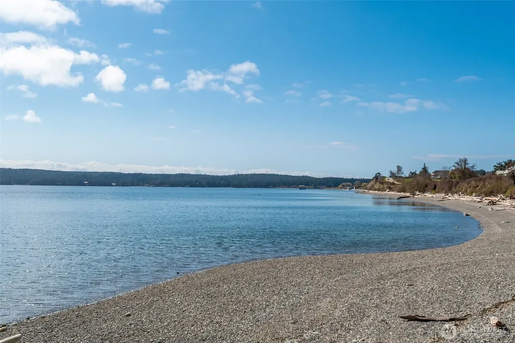 1731 Stephen Street Oak Harbor WA 98277