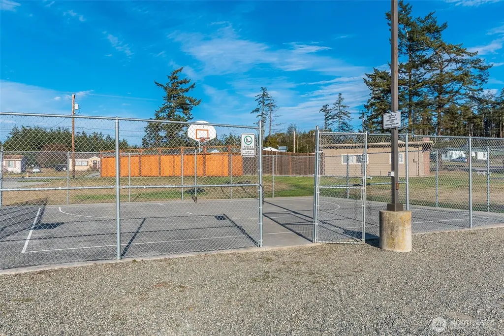 1731 Stephen Street Oak Harbor WA 98277