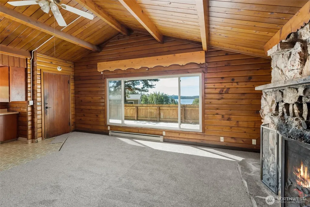 1731 Stephen Street Oak Harbor WA 98277