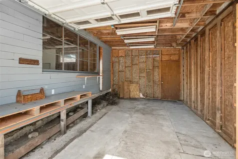 1731 Stephen Street Oak Harbor WA 98277