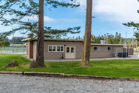 1731 Stephen Street Oak Harbor WA 98277