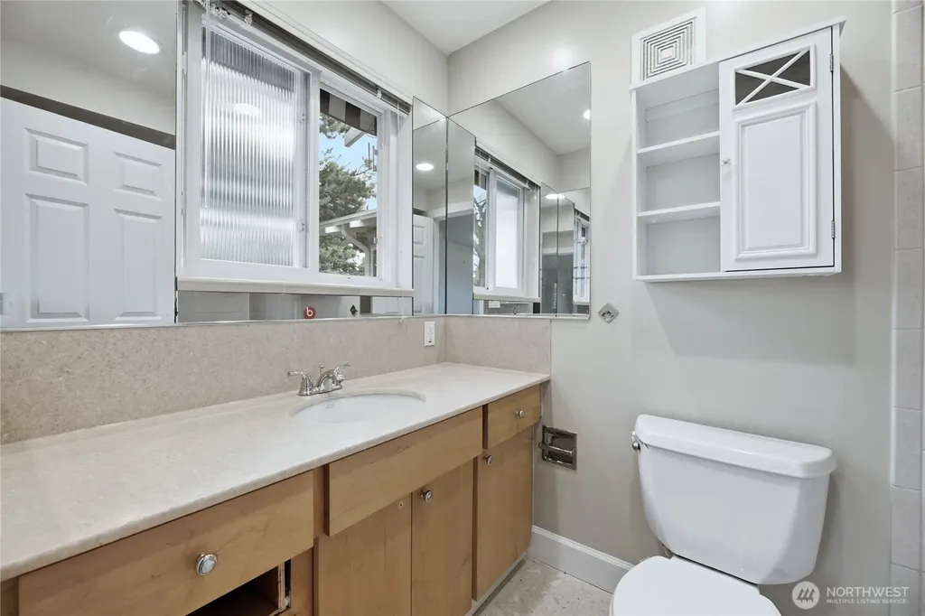 622 Olympic Avenue Edmonds WA 98020