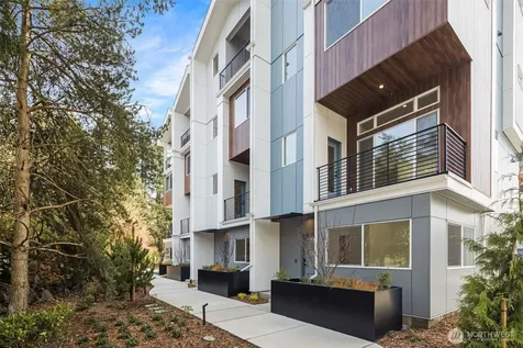 3162 160th Place SE Bellevue WA 98008