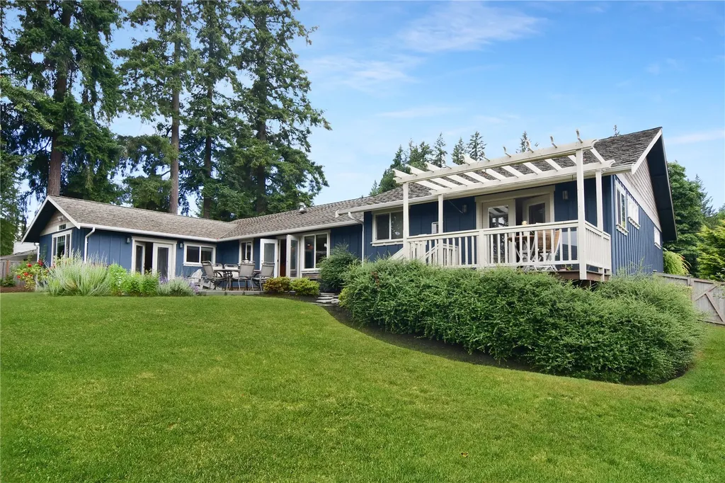8435 NE 147th Place Kenmore WA 98028