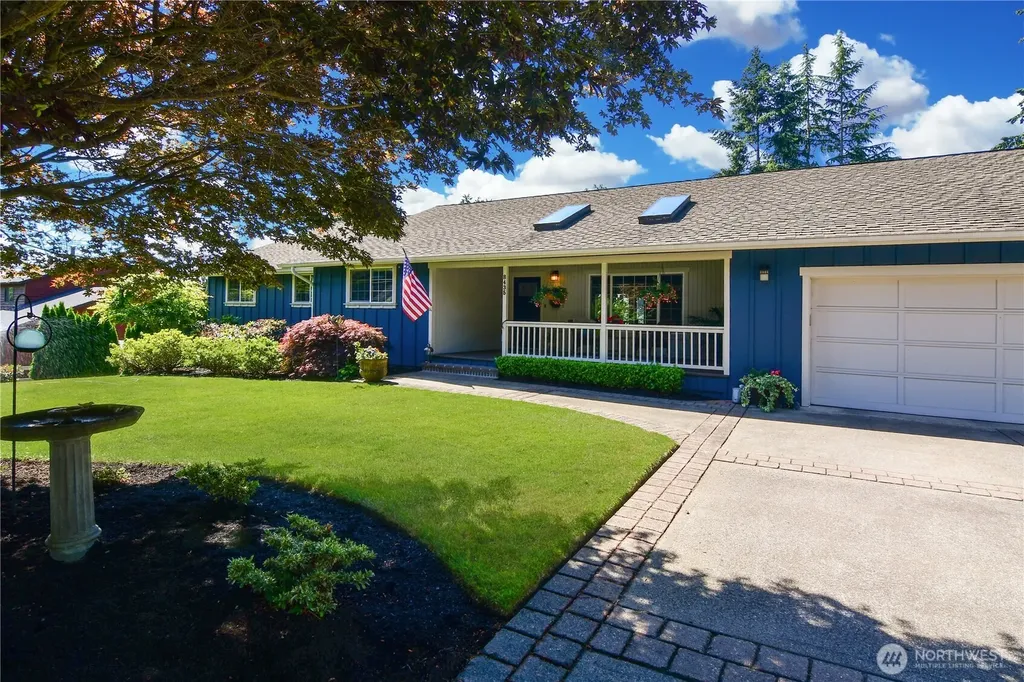 8435 NE 147th Place Kenmore WA 98028