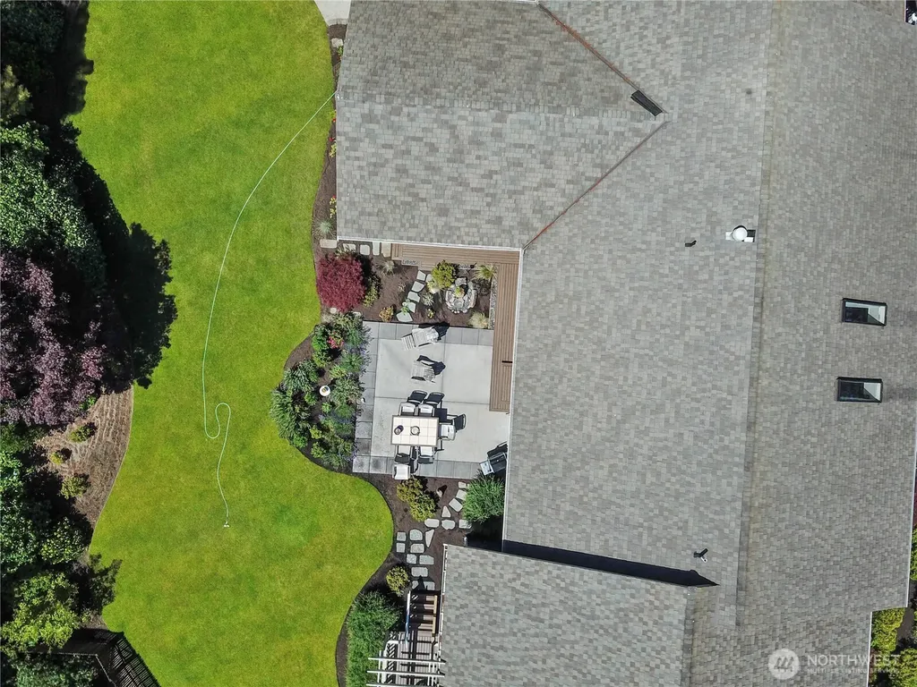 8435 NE 147th Place Kenmore WA 98028