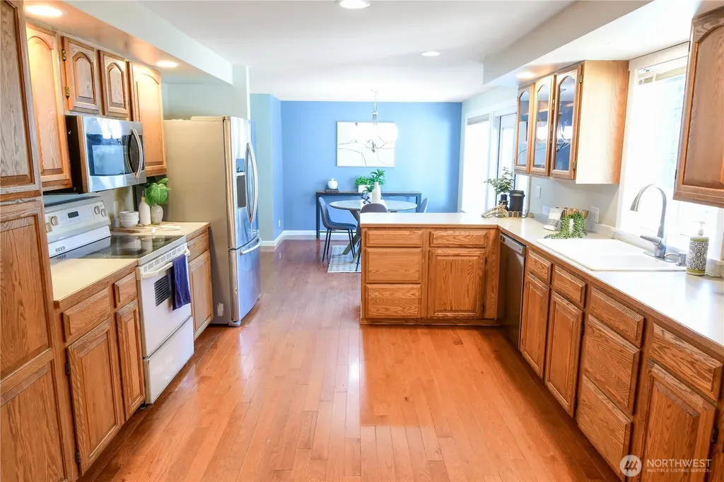8435 NE 147th Place Kenmore WA 98028