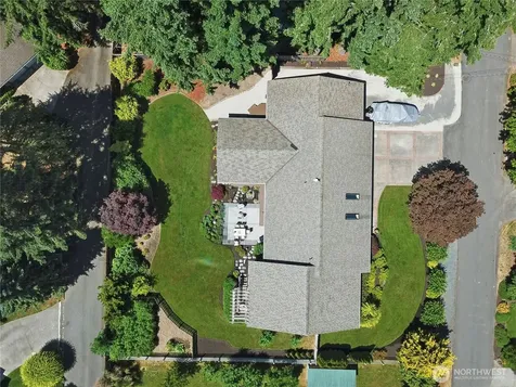 8435 NE 147th Place Kenmore WA 98028