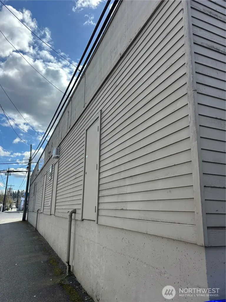 4027 Rucker Avenue Everett WA 98201