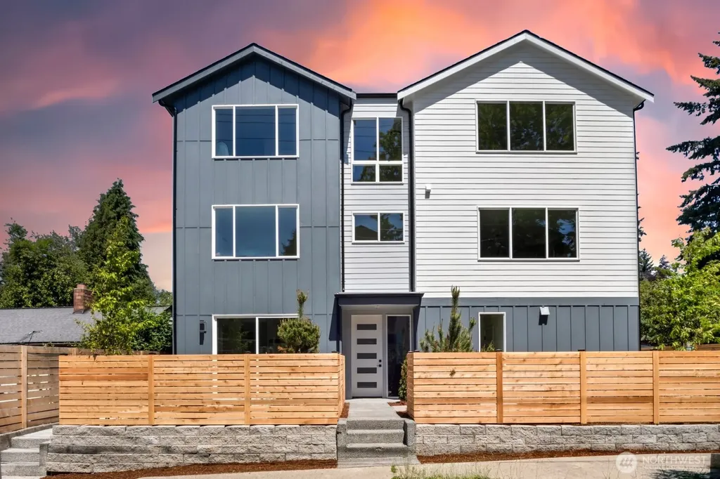 332 NE 90th Street Seattle WA 98115