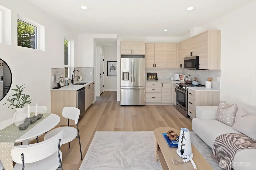 332 NE 90th Street Seattle WA 98115
